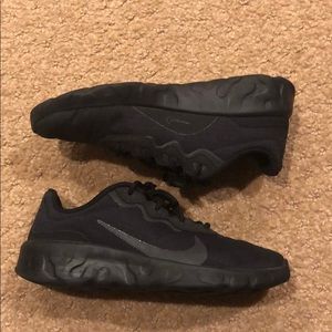 Nike training shoe - size 6